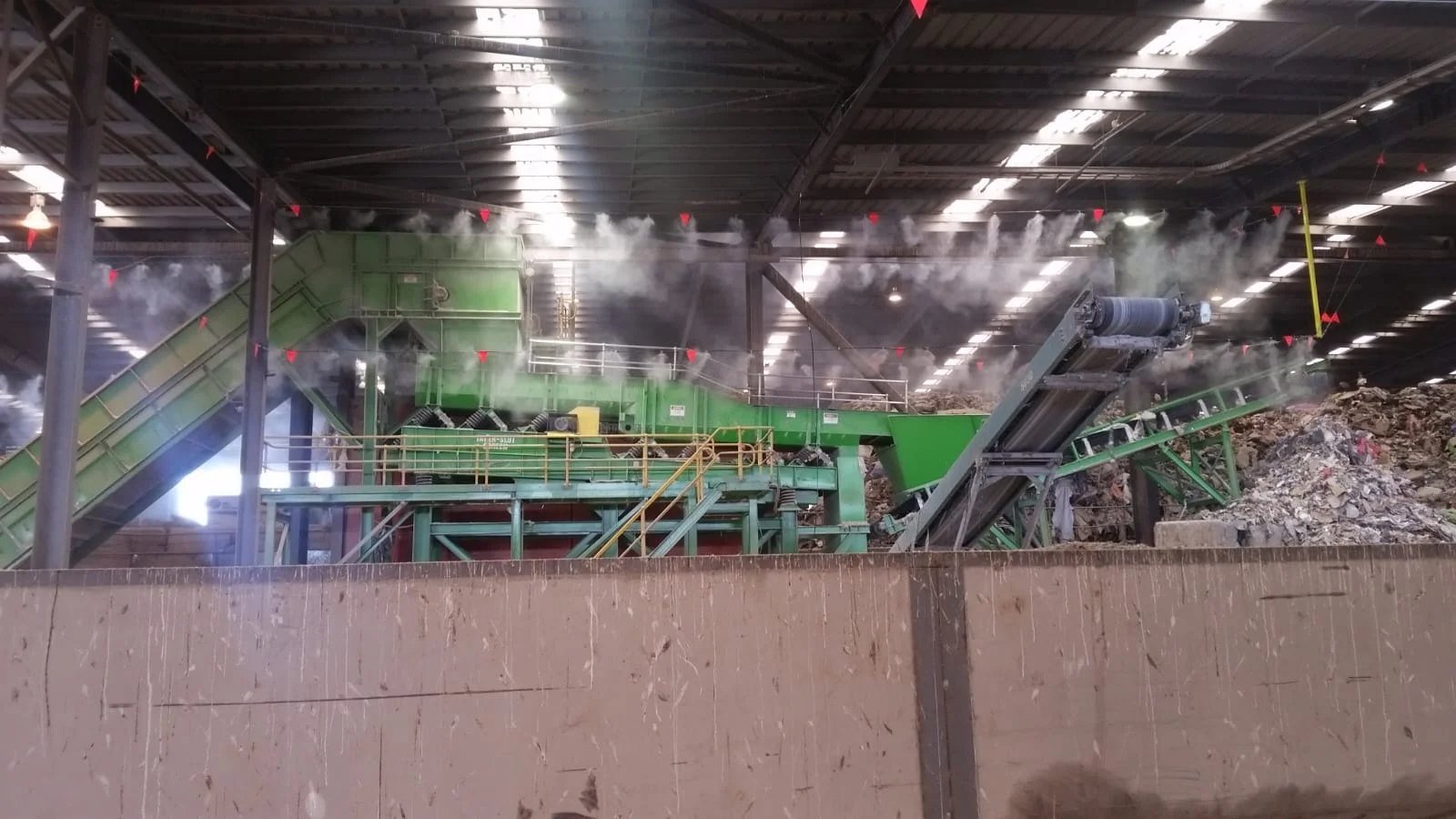 Misting+Spraying_1