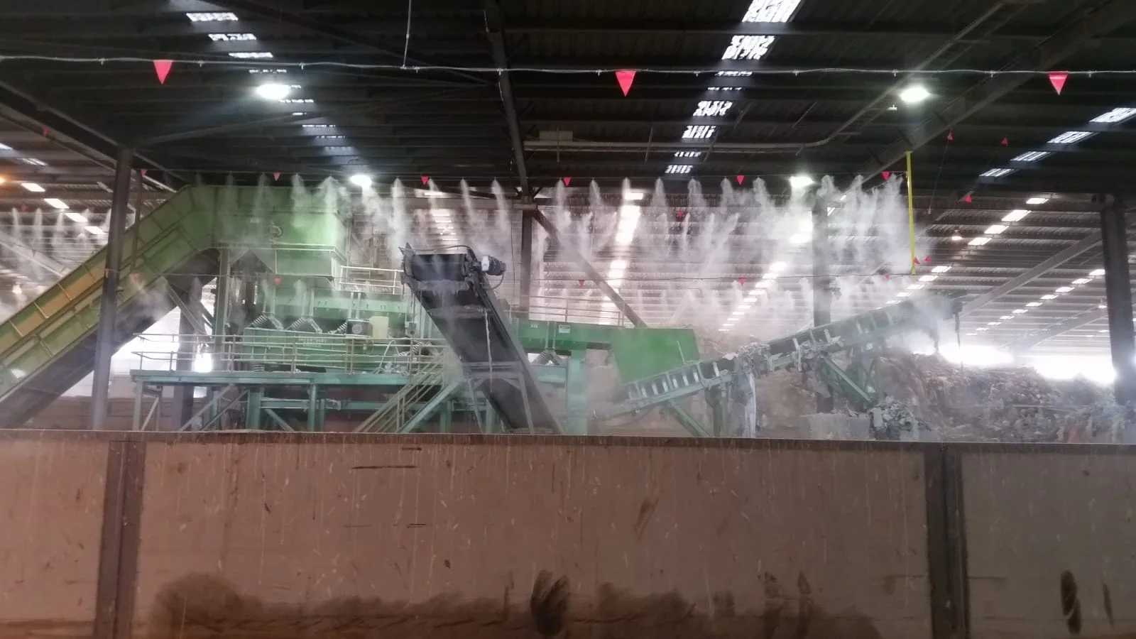 custom misting spraying system